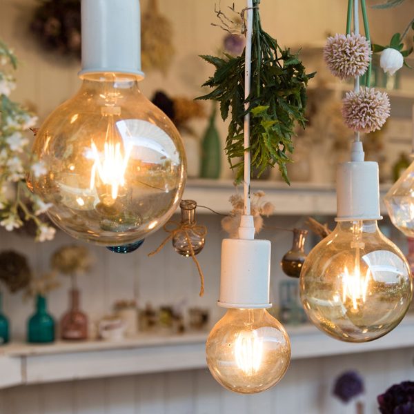 Bec LED 8W Filament  E27 G95 Amber 2200K