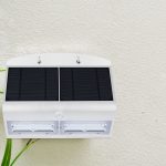 Lampă de perete LED încărcare solară de 6.8W LED Corp alb&Negru Lumină neutră